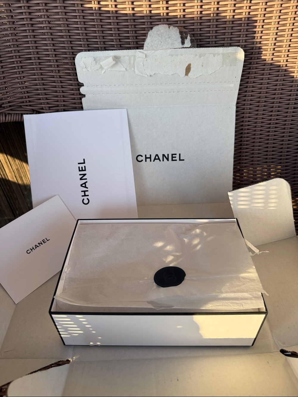 Like New CHANEL White Box with Pink Camellia Sticker - Picture 3 of 3